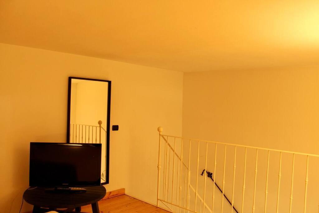 Pleasant By Il Mosaico Apartment